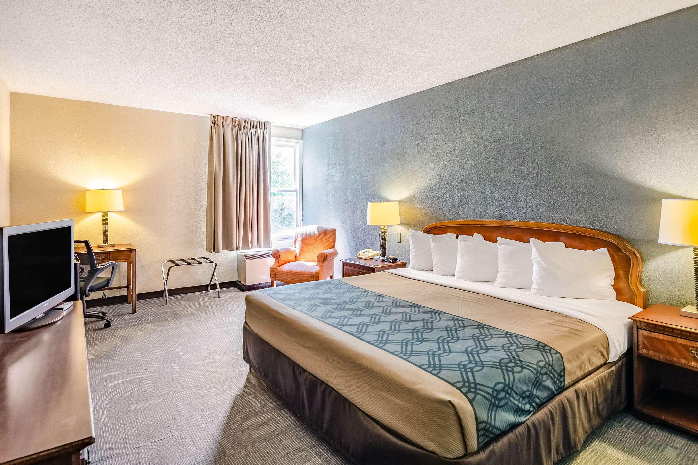 Econo Lodge Inn&Suites Radford-Blacksburg Area Esterno foto