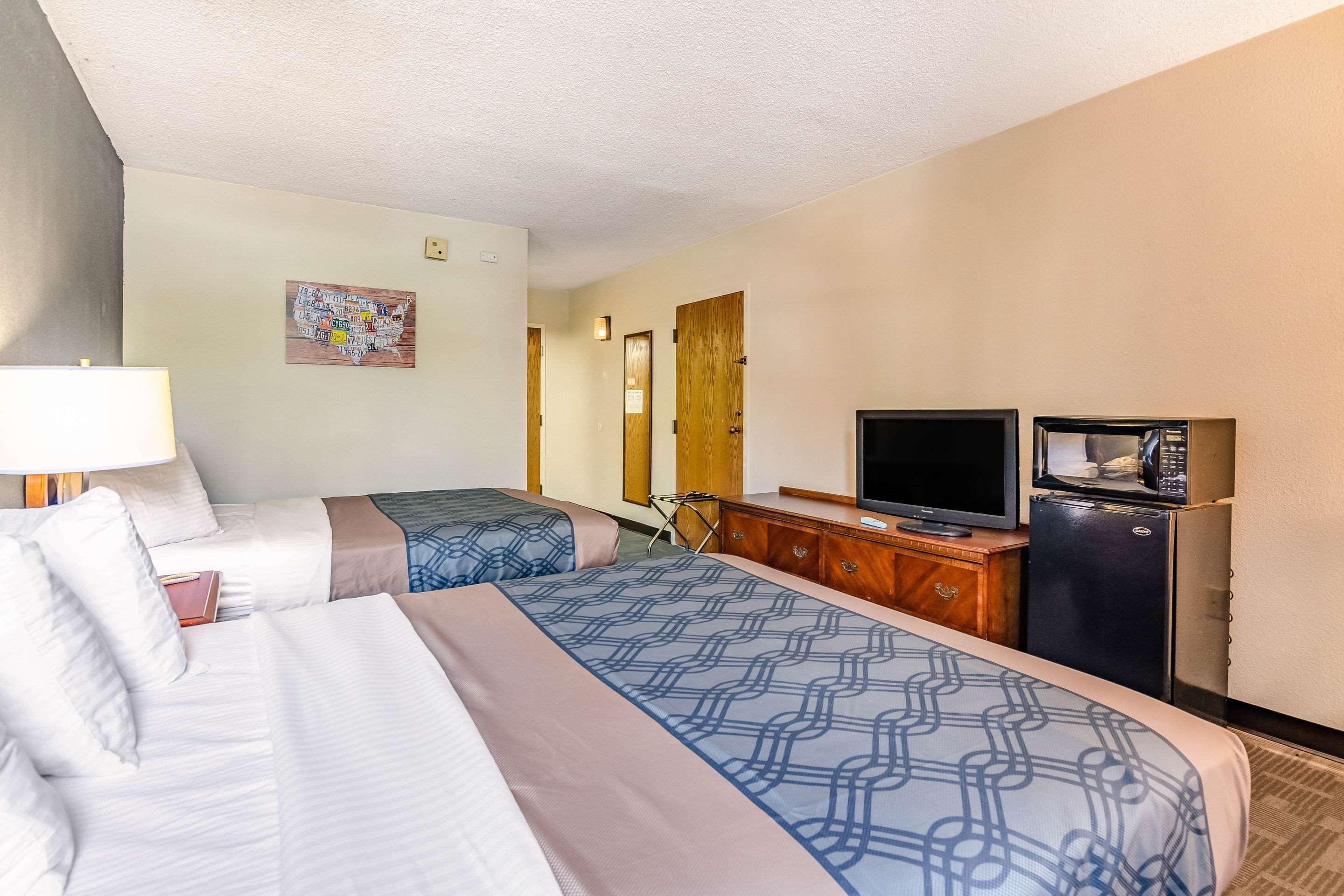 Econo Lodge Inn&Suites Radford-Blacksburg Area Esterno foto