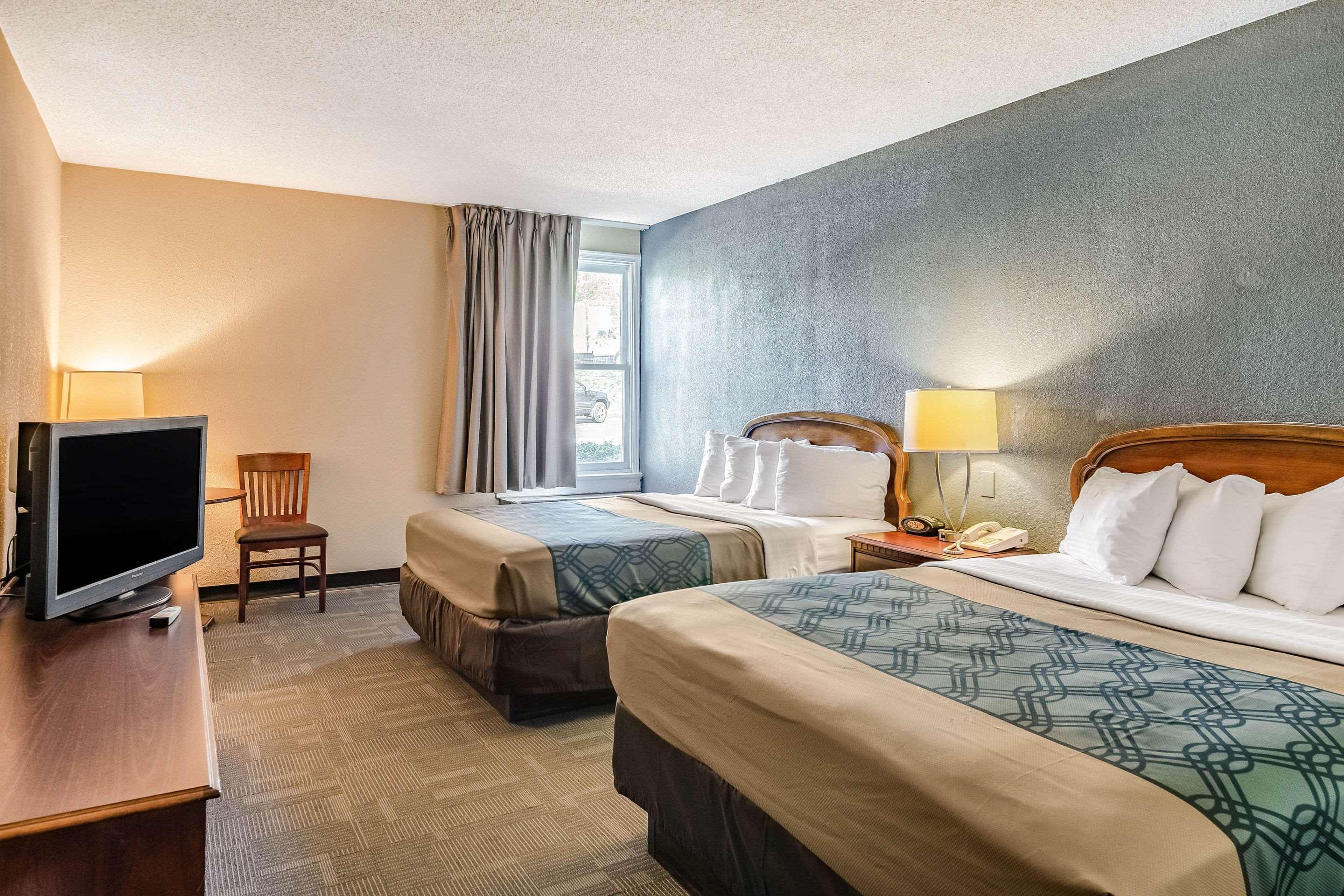 Econo Lodge Inn&Suites Radford-Blacksburg Area Esterno foto